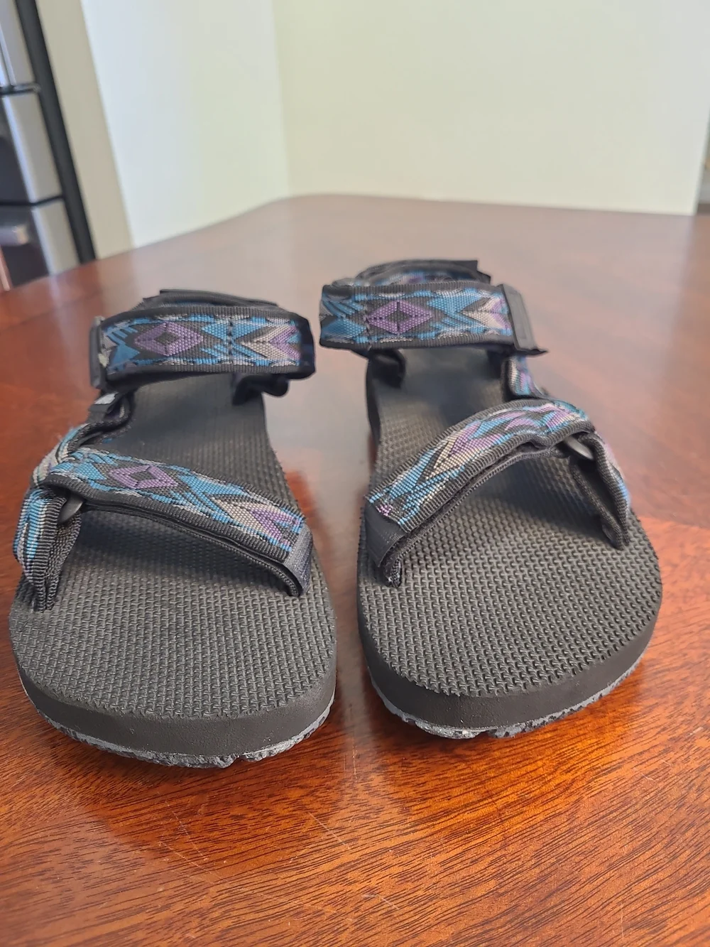 Teva Original Universal Sport Black Sandals with Blue & Purple Pattern NWOB M 9